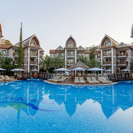 Resort Club Dem & 4*