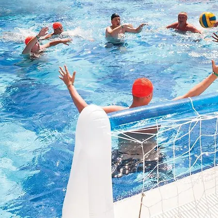 Club Dem & Resort 4*
