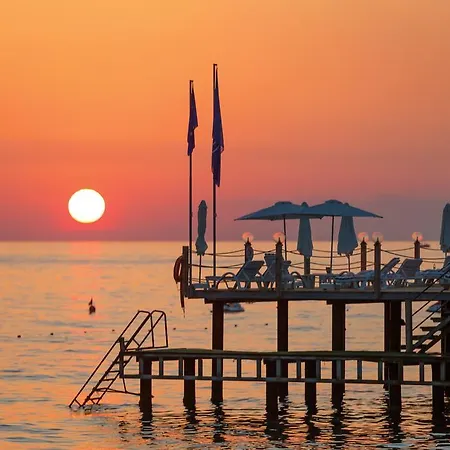 Club Dem & Resort Konaklı