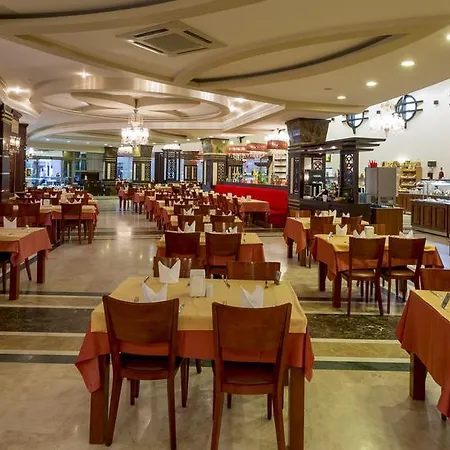 Resort Club Dem & 4*