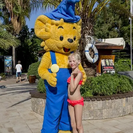 Club Dem & Konaklı