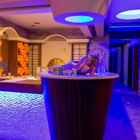 Club Dem & Konaklı